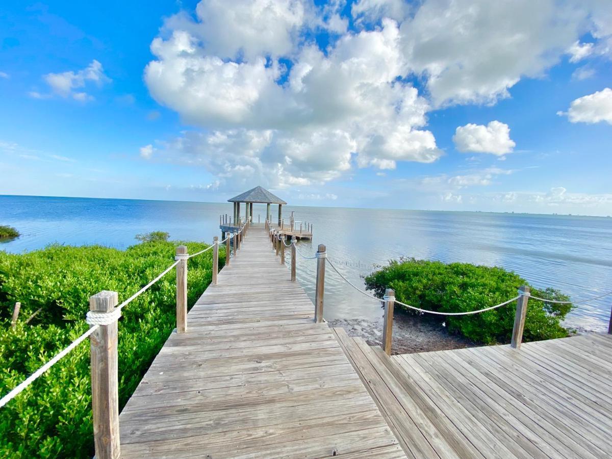 Bayfront Cottage- Pool - Hot Tub - Close To Beach بورت إيزابيل المظهر الخارجي الصورة